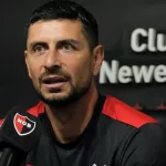 Gabriel Arias y el duro presente de Newell’s: de “tocamos fondo” a “el equipo no transmite”