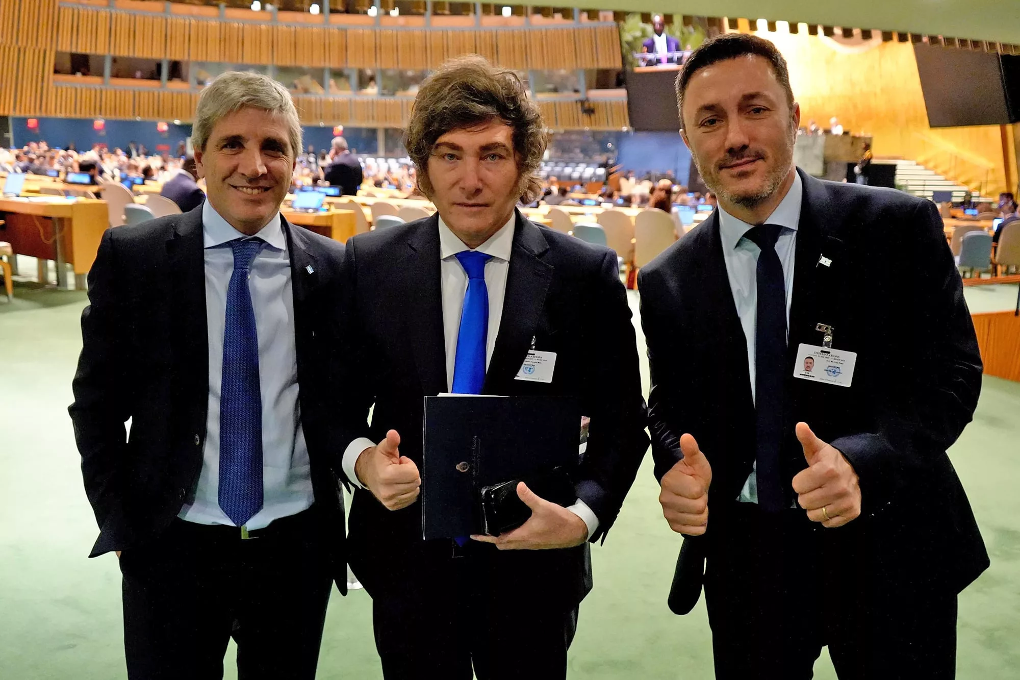 Luis Caputo, Javier Milei y Luis Petri, en la Asamblea General de la ONU para el discurso del Presidente, el miércoles pasado, en Nueva York.