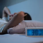 El extraño cambio que sufre el cerebro humano después de medianoche, según la ciencia