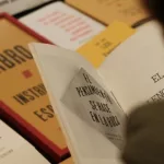 Dos ferias, un mismo fin de semana: libros raros en el Mamba y arte impreso en Chacarita