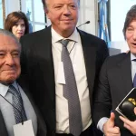 El gobierno de Milei pactó con los Eurnekian prorrogar la concesión de aeropuertos hasta 2056, pero ahora renegocian
