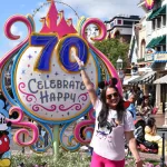 Disney propone una alternativa para reducir el uso del celular en los parques “para no perder la magia”