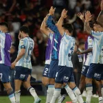 Más allá del golpe, Racing está vivo