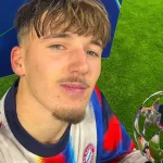 El pibe maravilla del Bayern Munich que le rompió un récord a Mbappé en la Champions