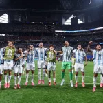 En un vestuario de locura, la Selección eligió su himno al ritmo de Gilda: “Por Malvinas, por el Diego, por la última de Leo”