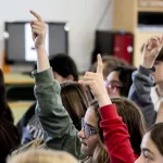 El Gobierno confirmó el piso de 190 días de clases en 2026 y advierte que controlará las horas que pasan los chicos en la escuela