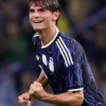 Las repercusiones en Italia sobre el partido de Nico Paz: “Es maravilloso”, los aplausos de Messi y la revelación de Fábregas sobre sus tiros libres