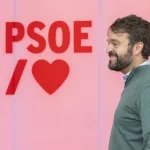 El PSOE trivializa con el uso de sobres con dinero y ensalza al escudero de Cerdán