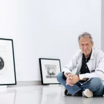 Chema Madoz, fotógrafo: “Ser un bicho raro me ha servido de acicate”