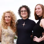 Adolescencia, muerte y sexo entre mujeres en el arranque de Cannes