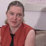 Sigue la pelea de la mujer que escapó de una colonia menonita: la compleja situación por la tenencia de las hijas