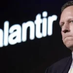 Qué hace Peter Thiel en Argentina: el magnate tecnofascista se acerca al Gobierno y es celebrado por Santiago Caputo