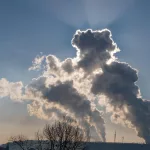 La concentración de CO2 en la atmósfera dio un salto sin precedentes y alcanzó un nivel nunca visto