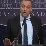 Manuel Adorni buscaría ampararse en la Inocencia Fiscal para tratar de justificar sus ingresos