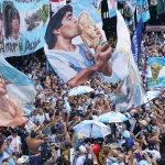 Locura argenta en Atlanta: “el que no salta es un inglés” y 10 mil hinchas en un banderazo histórico