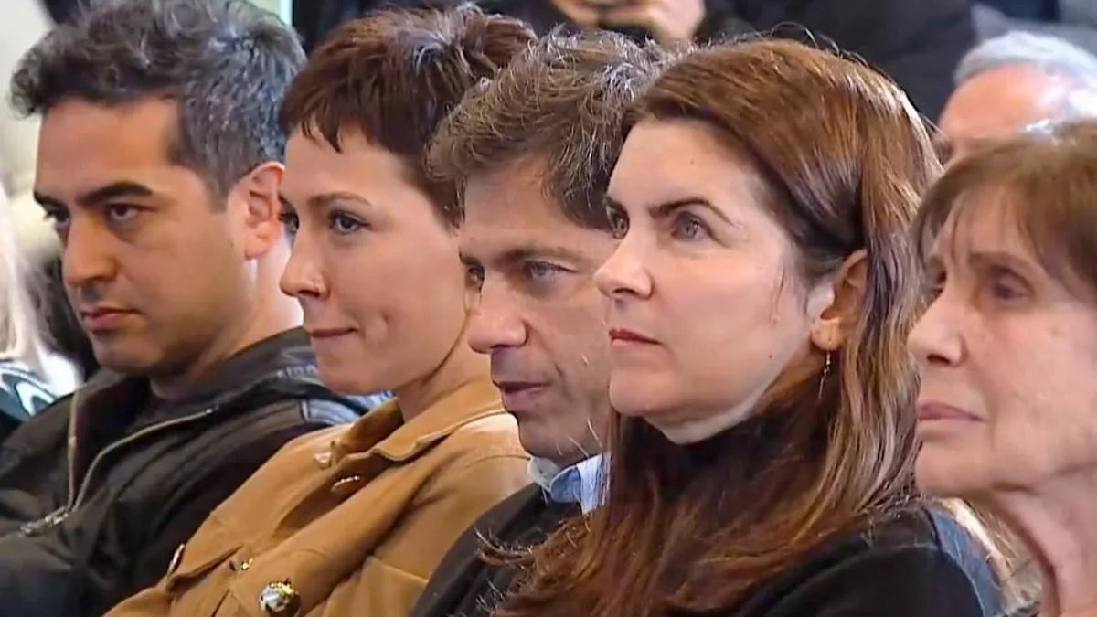 Axel Kicillof junto a Mayra Mendoza y Mariel Fernández en el último acto que encabezó CFK antes de confirmarse la condena
