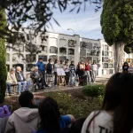 De trabajo de instituto a descubrir a un familiar enterrado en una fosa