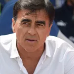 Quinteros pidió un penal y fue duro con el VAR: “O no estaban atentos o la dejaron pasar”