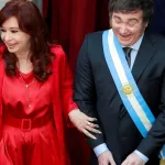 Una nueva encuesta midió el voto anti Milei vs. el voto anti K para 2027: 5,7 puntos de diferencia