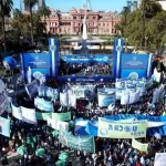 La ilusión de una posible victoria reactiva a las tribus peronistas