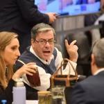 El peronismo apura sus últimas jugadas en el Congreso antes del cambio de fuerzas y busca aprobar la ley de DNU