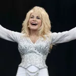 Dolly Parton termina con los rumores sobre su estado de salud: “Todavía no me morí”