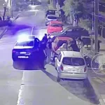 “El peor susto de nuestras vidas”: su bebé se estaba ahogando y un policía le practicó una maniobra salvadora