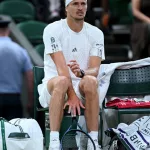 Se paró el partido de Zverev porque hubo toque de queda en Wimbledon