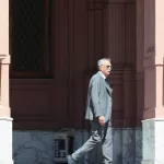 Fuerte gesto del Gobierno a la CGT en la previa electoral: empezó a distribuir $ 62.000 millones a las obras sociales de los gremios