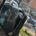 De película: escapaban de la Policía en La Matanza, tras ser denunciado por su ex y terminaron volcados, uno tenía pedido de captura por homicidio