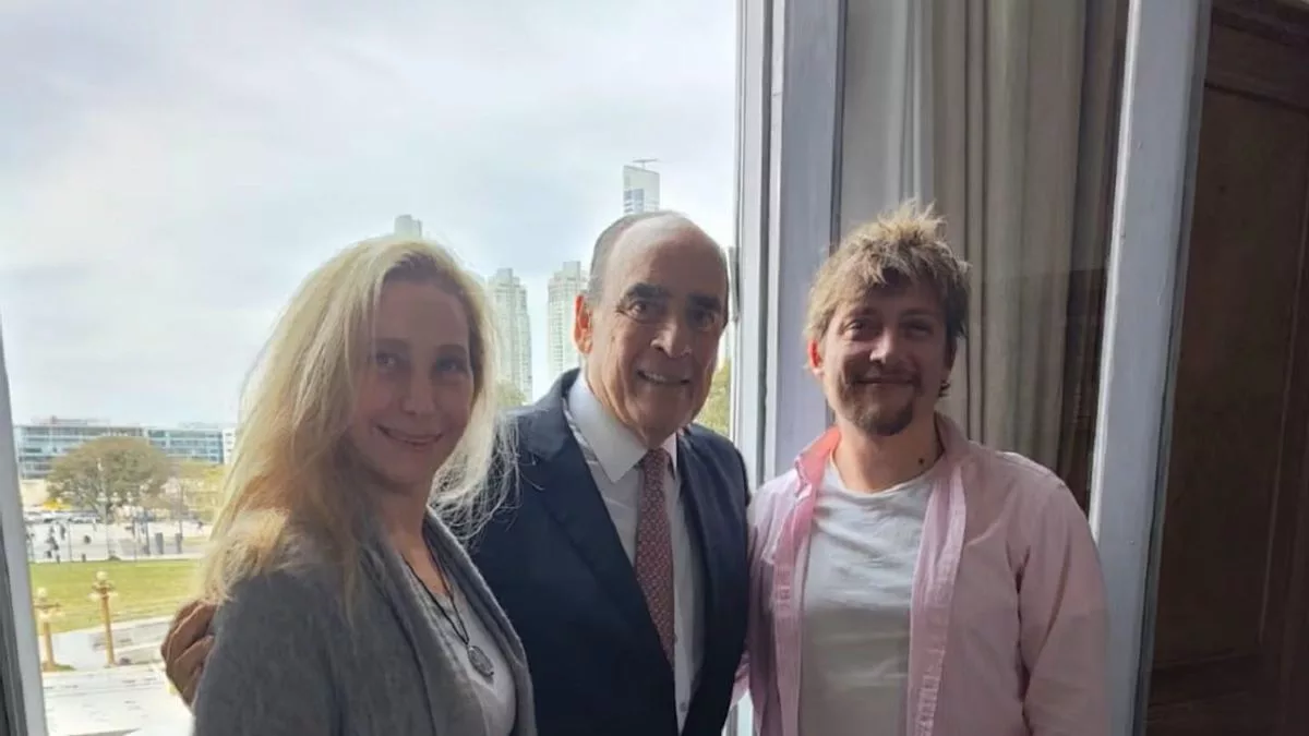 Karina Milei, Guillermo Francos y Santiago Caputo juntos.