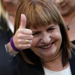Bullrich se mostró eufórica por el triunfo de LLA y convocó a los gobernadores: “Buscaremos a los que no tienen cabeza kirchnerista”