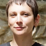 ‘Aliène’, la novela que mezcla terror rural, política y deseo en la Francia contemporánea