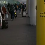 La Administración Trump plantea pedir las cuentas de redes sociales de los últimos cinco años a los turistas que quieran viajar a EE.UU.