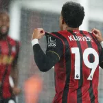 Video: el golazo de Justin Kluivert bajo la lluvia