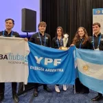 Cinco estudiantes de la UBA hicieron historia al ganar el Mundial de Ingeniería en Petróleo