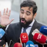 El aguafiestas Alvise ‘regala’ tres escaños al PSOE y amarga la noche electoral a VOX