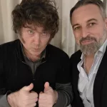Milei ya está en Madrid y se reunió con el líder de Vox, Santiago Abascal