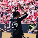 ¡Vaya estreno de campeón! El Bayern Munich levantó tres goles de desventaja y le ganó 4-3 al Mainz