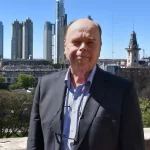 Instrucciones de un experto finlandés para que los docentes argentinos recuperen el respeto