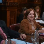 Sorpresivamente el kirchnerismo ahora pisa el freno con la ley de DNU que limita el poder de Milei