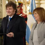 Reforma laboral: pese a las objeciones de la oposición, Milei juntó a su mesa política y ratificó la estrategia parlamentaria