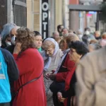 Por la caída del empleo formal, hay cada vez menos aportantes para cubrir el gasto en jubilaciones