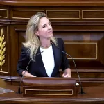 Cayetana Álvarez de Toledo ahoga a los jetas de la flotilla: «Como no pueden hacer la revolución, hacen el ridículo»