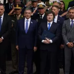 Con Manuel Adorni en primera fila, Javier Milei encabezó el acto por el aniversario de Malvinas