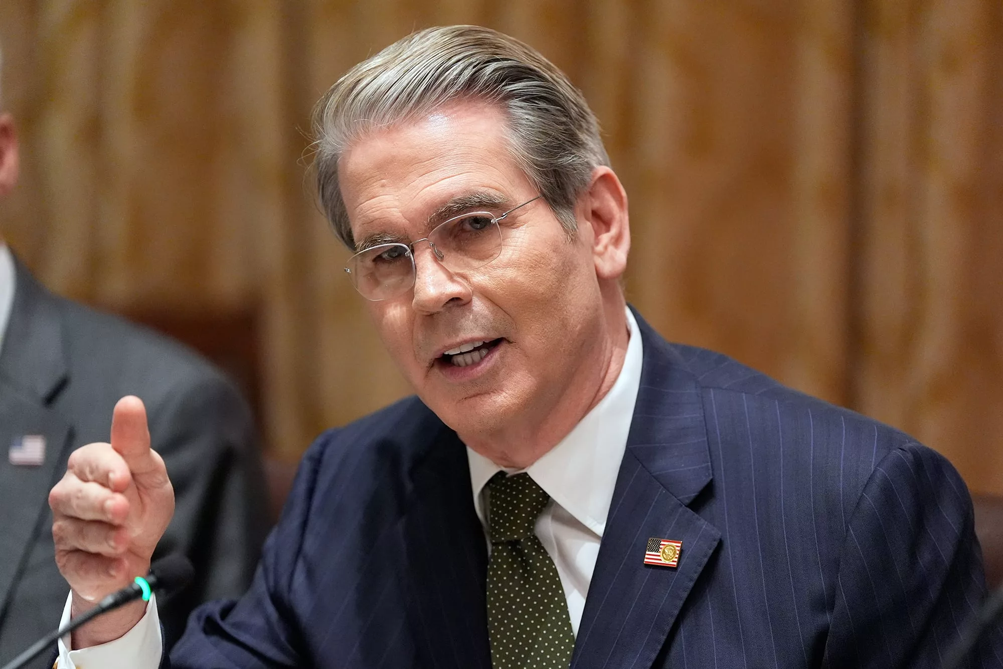 Melconian señaló que que no está de acuerdo con el nivel de injerencia del secretario del Tesoro de Estados Unidos en las decisiones económicas de la Argentina (AP Photo/Alex Brandon)