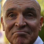 José Luis Espert fue a votar tras bajar su candidatura por el escándalo de Fred Machado: “Ya dije todo lo que tenía que decir”