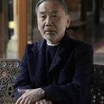 Murakami contó que una enfermedad lo hizo perder 17 kilos mientras escribía su nueva novela