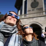 ¿Aún no tienes claro dónde ver el eclipse? Descubre tu lugar ideal con el móvil o en el mapa de miradores oficiales