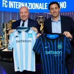 Milito viajó a Italia y se juntó con el presidente del Inter